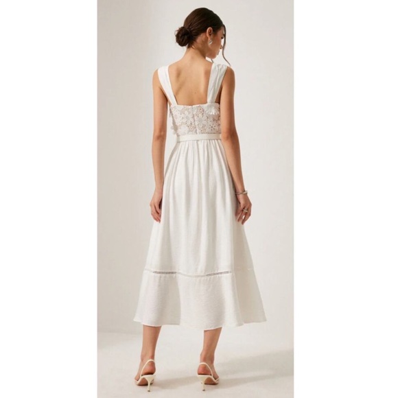 NWT Commense White Floral 3D Lace Maxi Dress - Picture 3 of 16